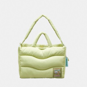 Coach Coachtopia Loop Tote With Wavy Quilting Pale Lime | COH866642
