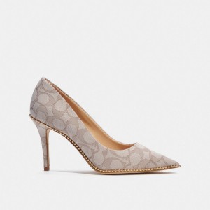 Coach Waverly Pump Stone | COH865739