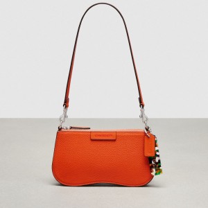 Coach Wavy Baguette Bag In Pebbled Coachtopia Leather Sun Orange | COH864745